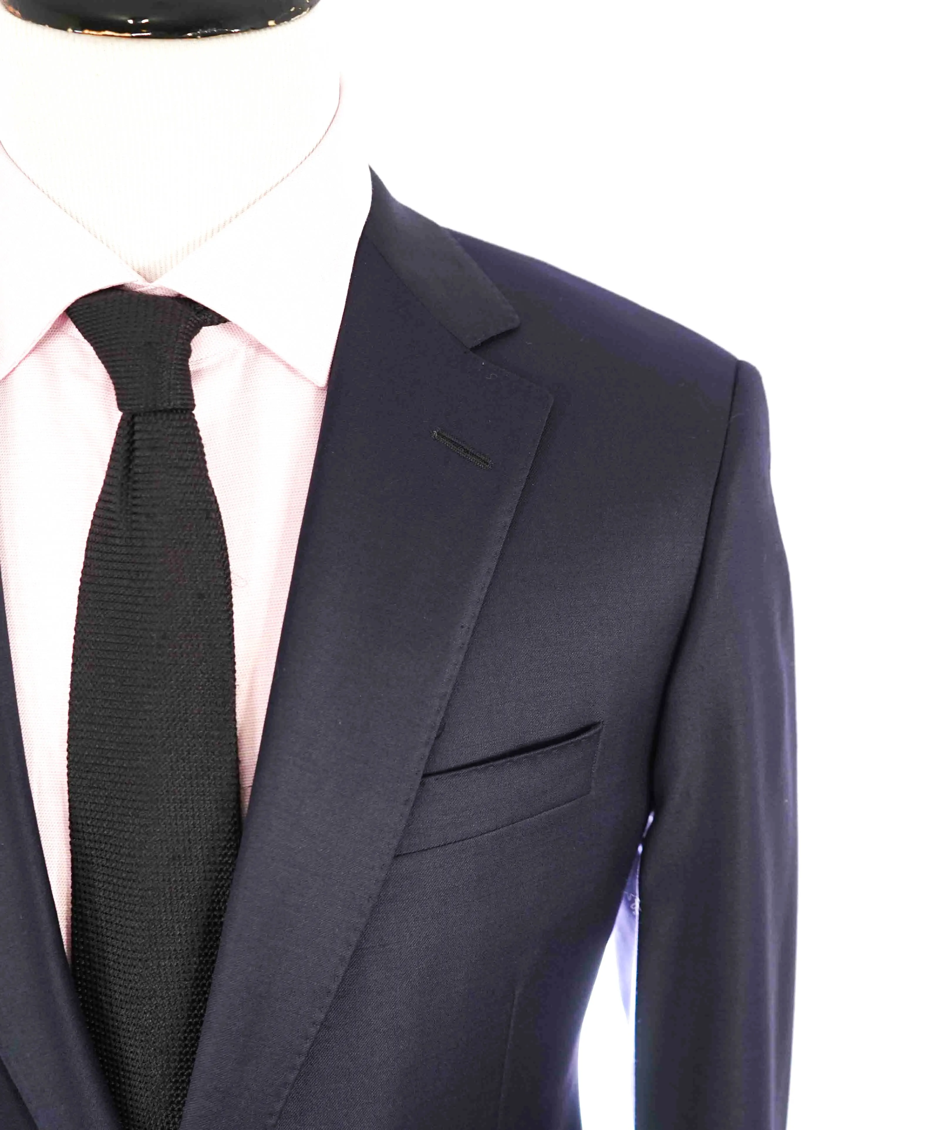$995 SAMUELSOHN - *PERFORMANCE* Navy Blue Premium Grade Blazer - 40R