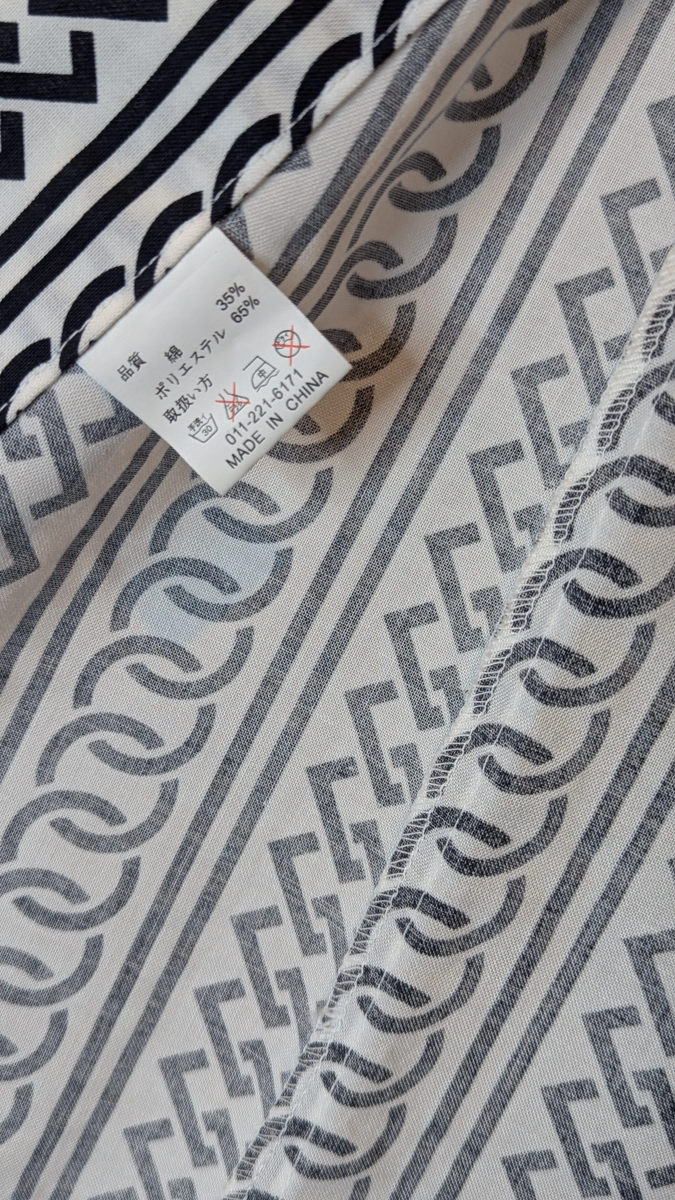 Black & White Patterned Japanese Unisex Kimono
