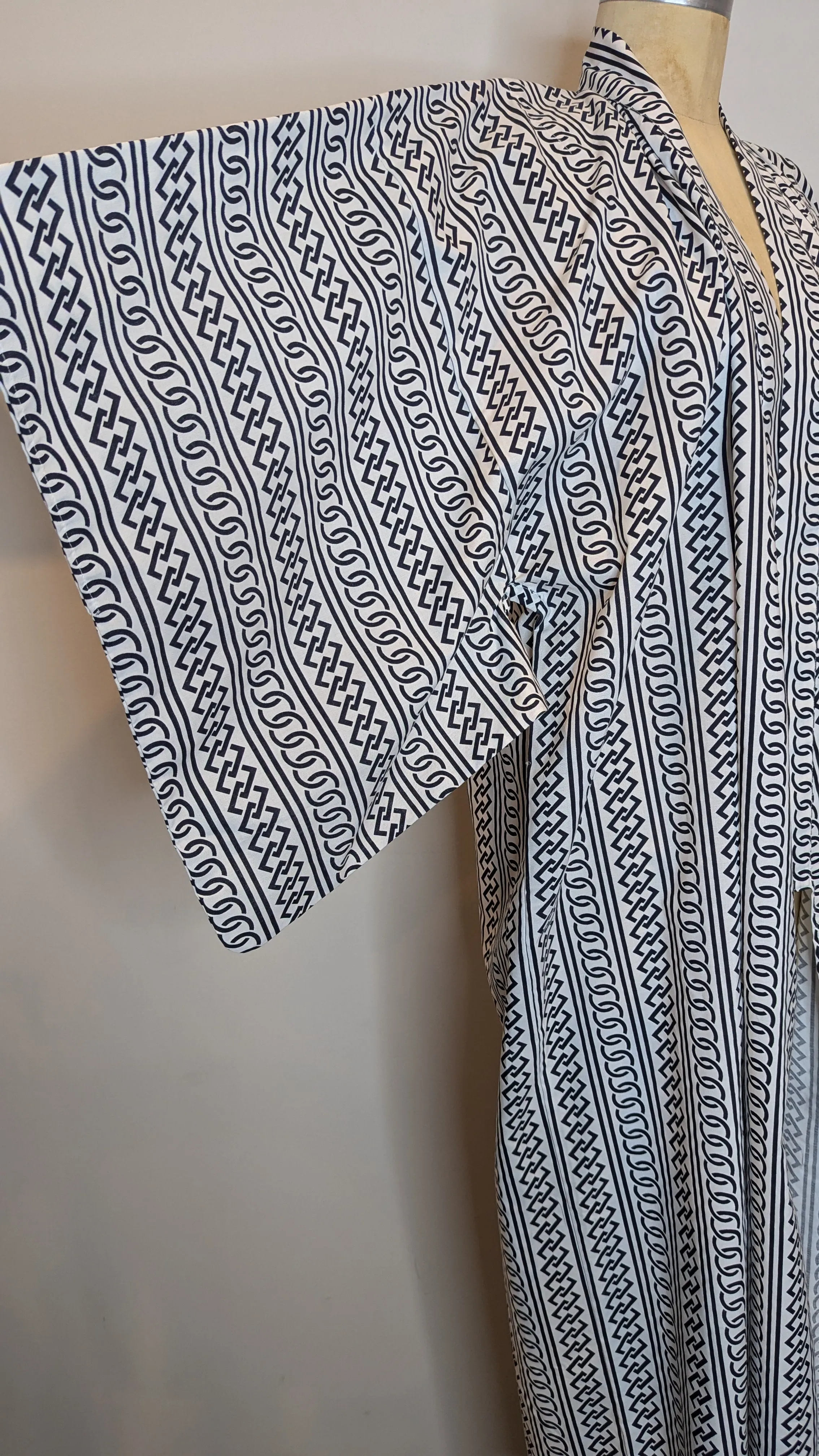 Black & White Patterned Japanese Unisex Kimono