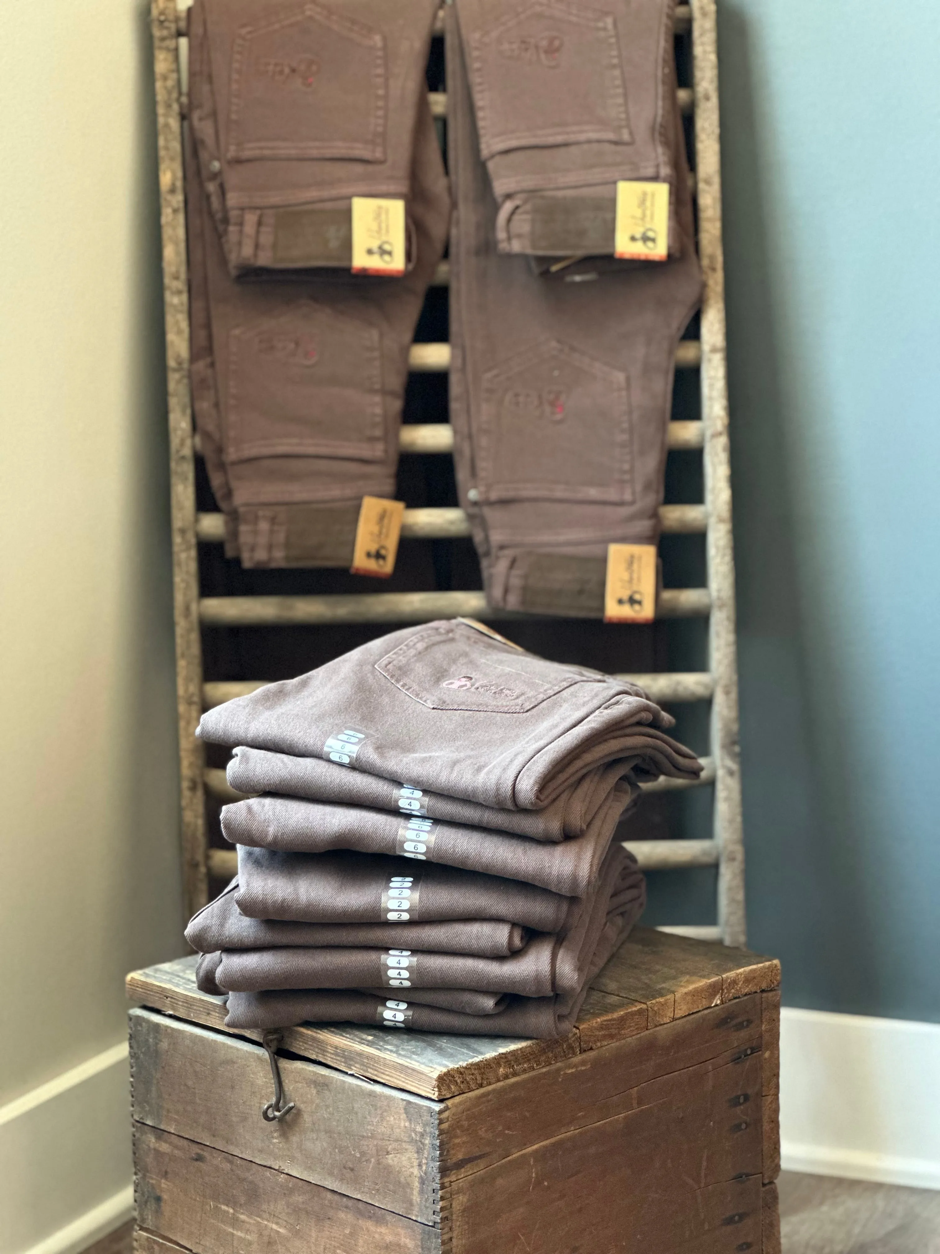 Huntress Western Jeans “Brown” ⭐️NEW⭐️