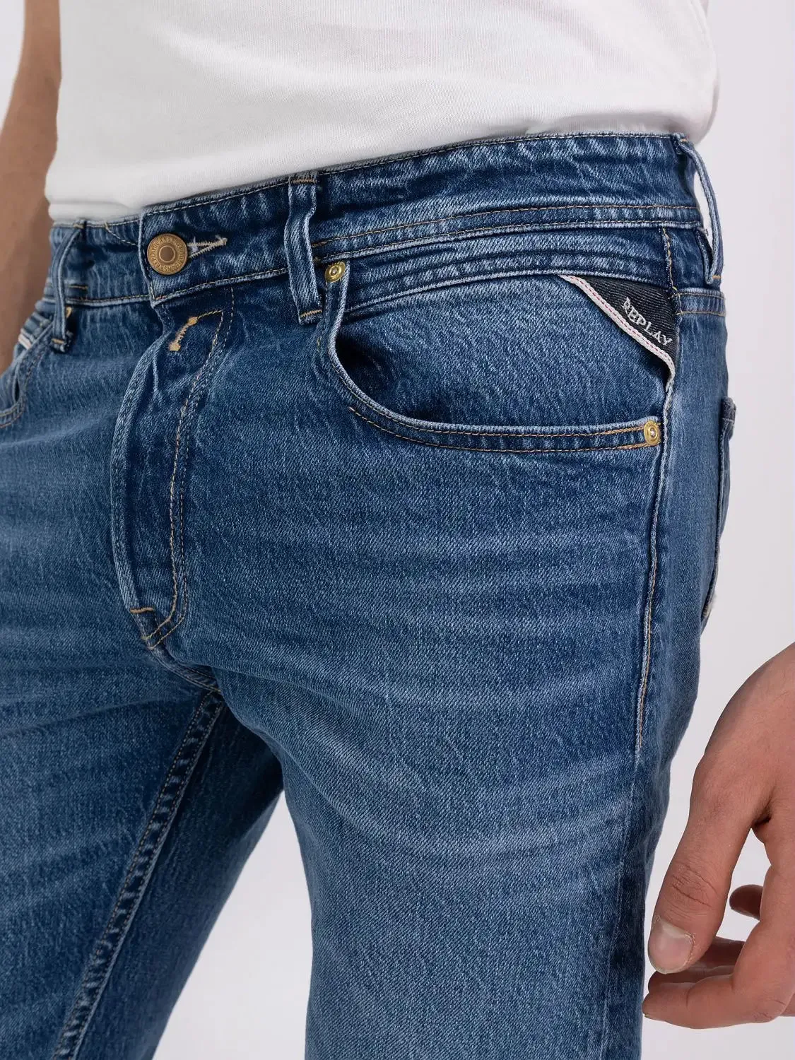 ID80196-Replay Mid Blue Wash Grover Jean