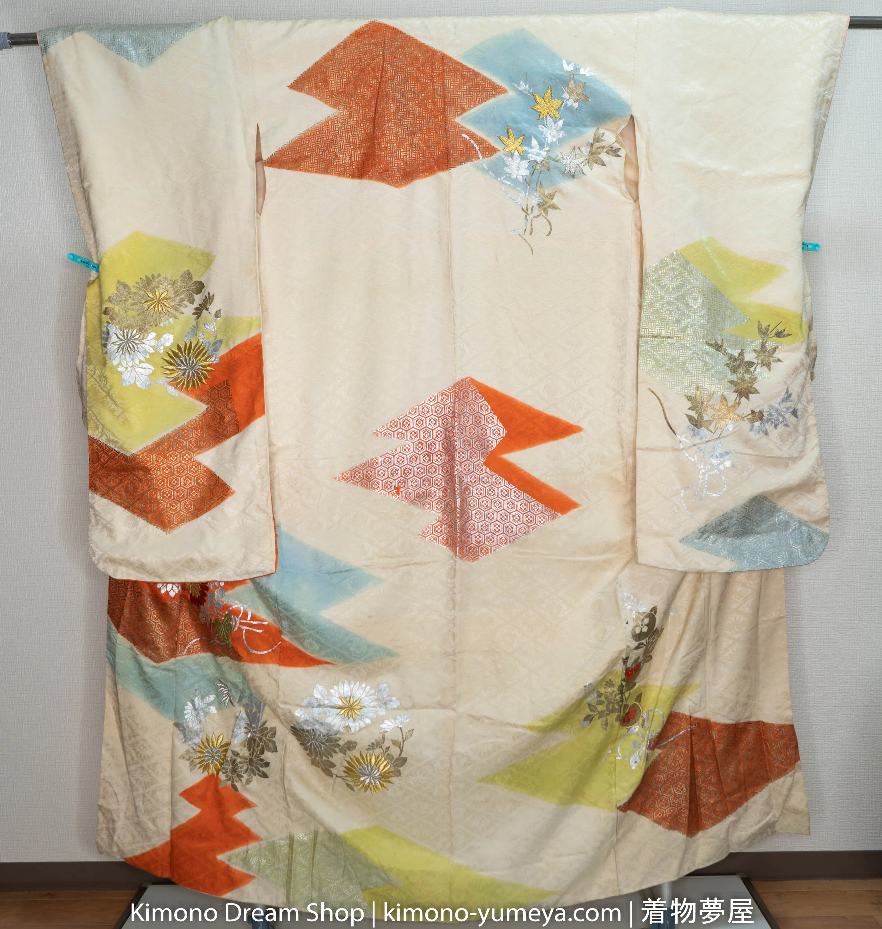 Light Beige Furisode - Flowers Autumn Light Baby Blue Red Shiny Silver Tortoise Shell Kikko Patterns